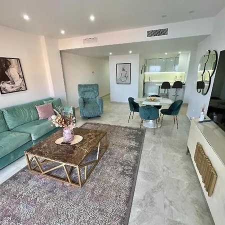 Silvia Luxury