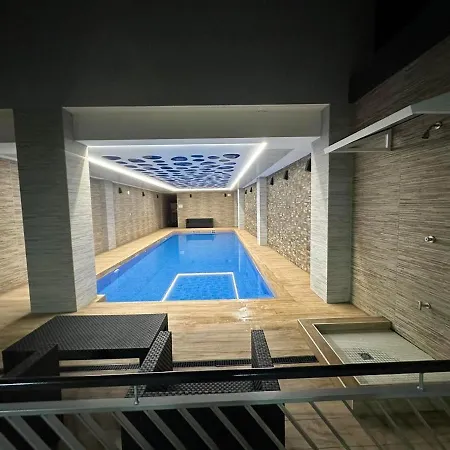 Silvia Luxury *